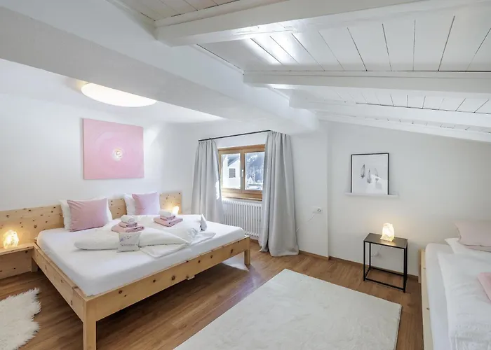 Bergjuwel Aura - Schneequarz Scuol