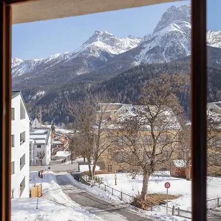 Bergjuwel Aura - Schneequarz *